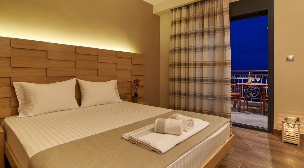 Athos Thea Luxury Rooms サルティ 部屋 写真
