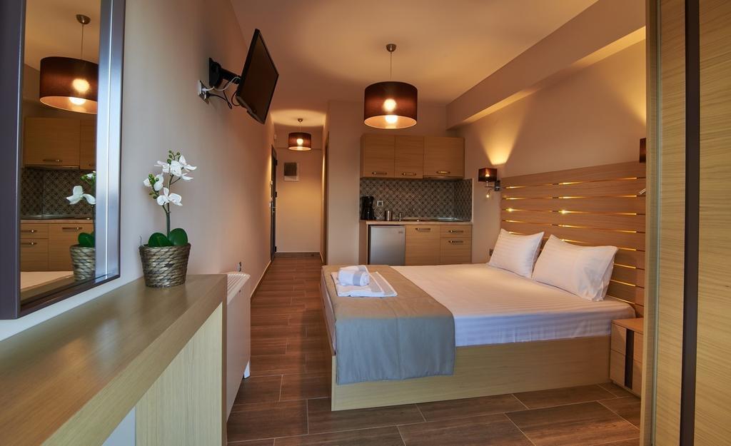 Athos Thea Luxury Rooms サルティ 部屋 写真